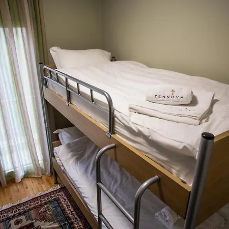 Apartmán Zennova #5 Antigonidon Square Soluň