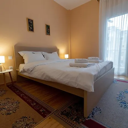 Zennova #5 Antigonidon Square