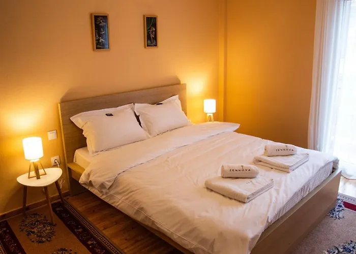 Apartament Zennova #5 Antigonidon Square *